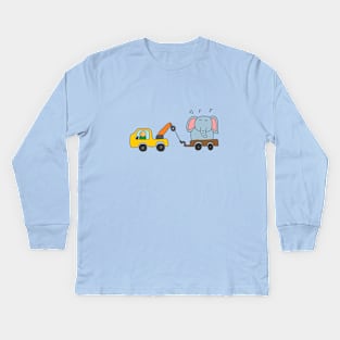 cute tow truck towing an elephant Kids Long Sleeve T-Shirt